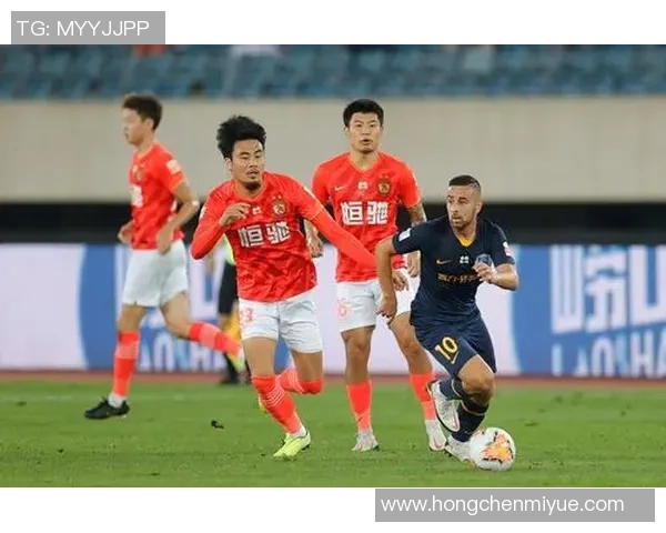 成都足球队强势领跑总决赛积分榜以94分稳居第一名