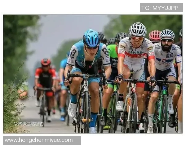 杭州篮球队在洲际杯积分榜中以57分稳居第一名,表现抢眼引发关注 杭州篮球队在洲际杯积分榜中以57分稳居第一名,表现抢眼引发关注